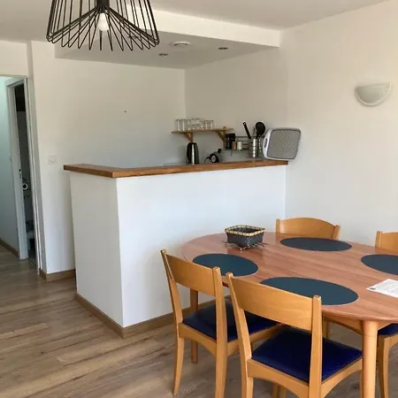 Del Re 3 Face A La Piscine Prázdninový dům La Flotte