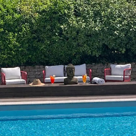 Nyaraló Del Re 3 Face A La Piscine